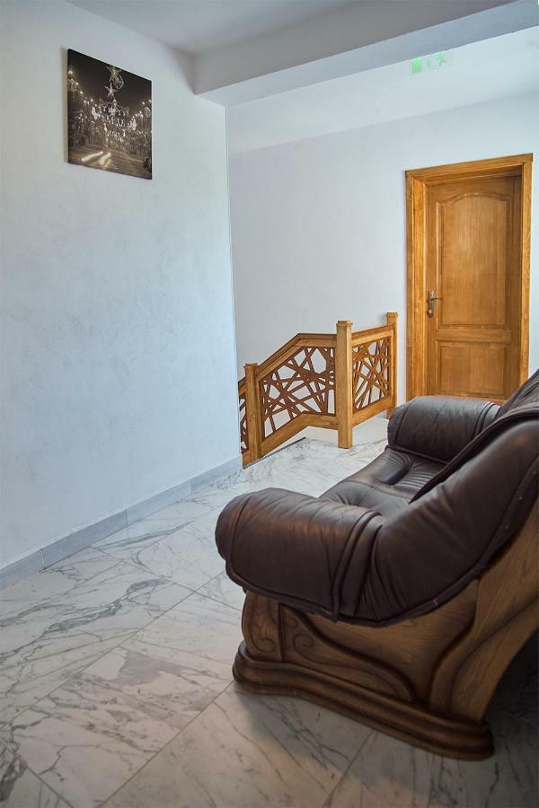 Pensiunea Selena Vişeu de Sus Buitenkant foto